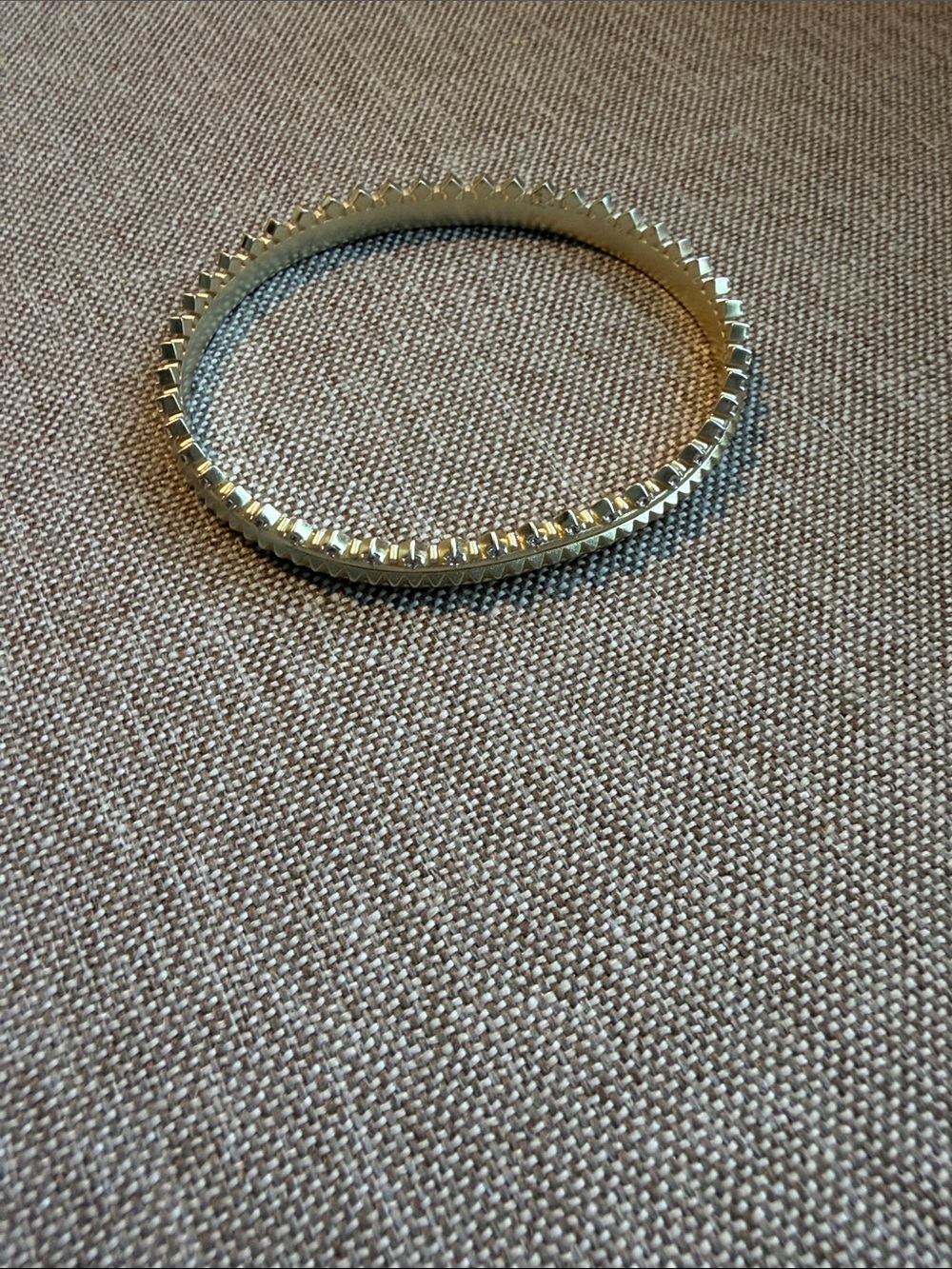 Kendra Scott Gold Crystal Rim Bangle Bracelet - Picture 4 of 4